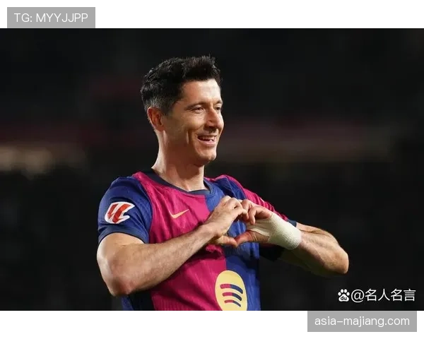 多家媒体曝莱万多夫斯基可能在本赛季结束后离开巴萨,球员本人未否认 多家媒体曝莱万多夫斯基可能在本赛季结束后离开巴萨,球员本人未否认